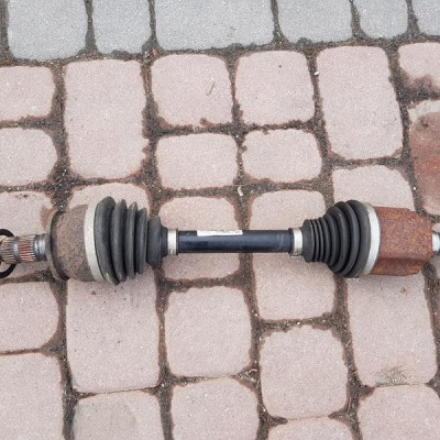 Półóś półośka Opel Astra J IV 4 13335152 AAF6