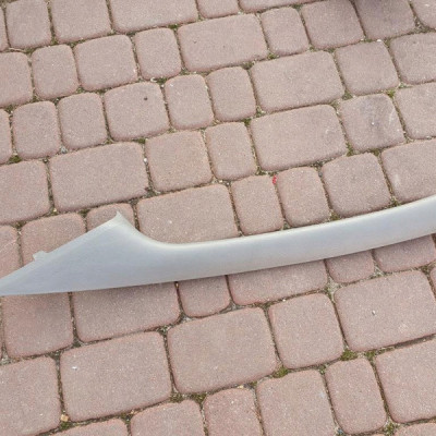 Obudowa osłona słupka VIVARO TRAFIC 8200390178