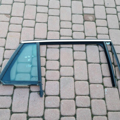 Szyba tył tylna kombi jasna Opel Insignia B 2017r