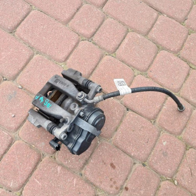 Zacisk tył tylny 4x4 Opel Insignia B 84199614