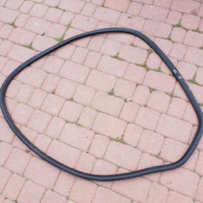 Uszczelka drzwi lewy tył kombi Opel Astra K V