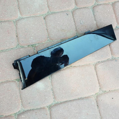 Obudowa osłona drzwi Opel Insignia B 13463937