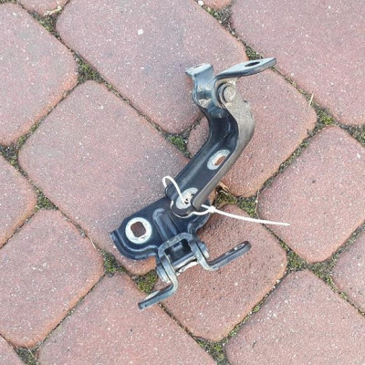 Zawias drzwi tył tylny lewy Opel Astra J IV 4