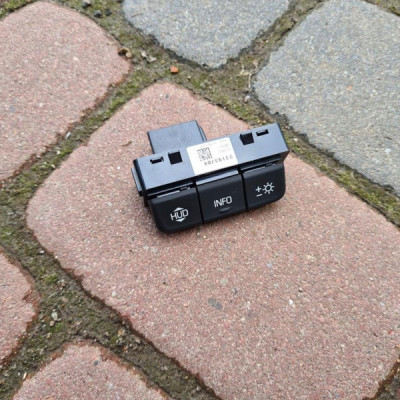 Panel HUD przełącznik Opel Insignia B 23193704