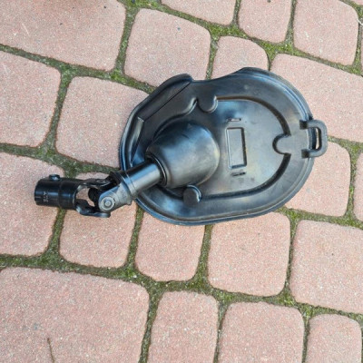 Krzyżak kolumny EUROPA Opel Insignia B 84059207