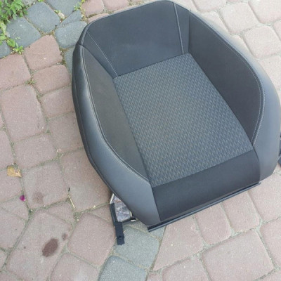 Siedzisko oparcie poszycie fotela Opel Astra K 5