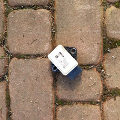 CZUJNIK SENSOR YAW RATE SUZUKI BOSH 0265005807