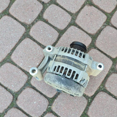 Alternator 1.4T Opel Astra K V 13522659