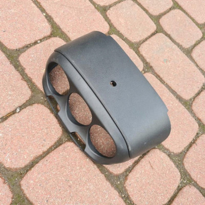 Ramka obudowa panelu Opel Corsa E 13493971