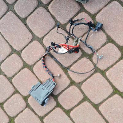 Instalacja akumulatora Opel Astra K V 39080212