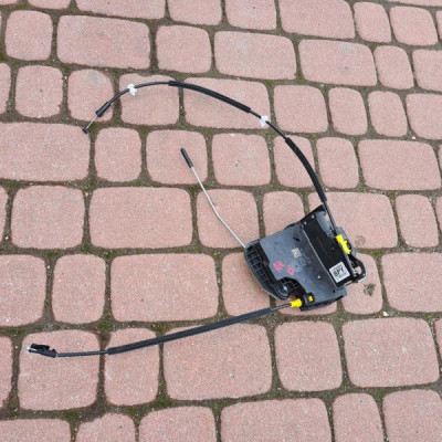 Zamek drzwi tył BPY lewy Opel Astra K V 13533664