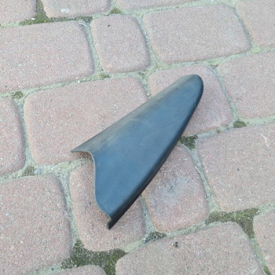 Trójkąt osłona drzwi Renault Clio IV 822746028R