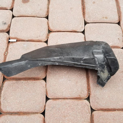 Absorber pianka błotnika Opel Astra J IV 13292816