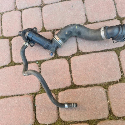 Termostat rura wąż 1.6 Opel Combo D