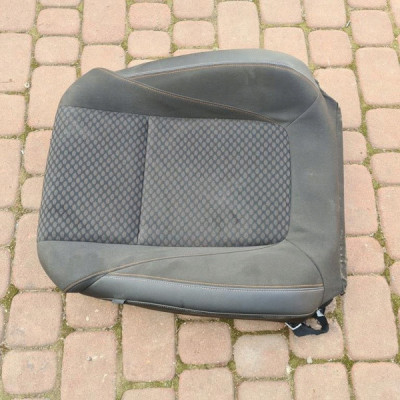 Siedzisko oparcie półskóra fotel Opel Zafira C