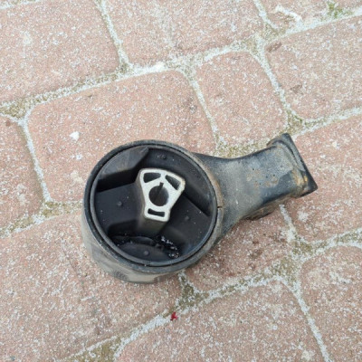 Łapa poduszka Opel Insignia 13324724