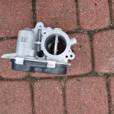 Przepustnica zawór 1.5D FL Opel Astra K V 55484828