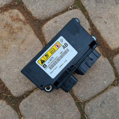 Moduł sensor AIRBAG Opel Astra J IV 13589374