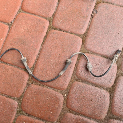 Czujnik ABS tył 1.6JTD Opel Combo D