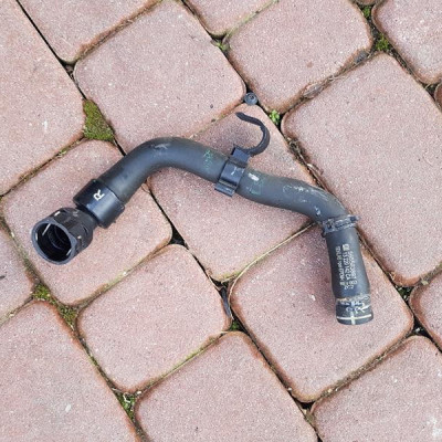 Przewód rura wąz Opel Insignia OPC 2.8T 13220142