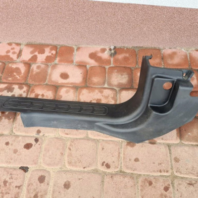 Listwa osłona progu lewa Opel Combo D 735455818