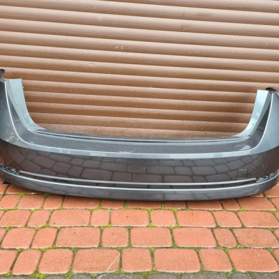 Zderzak tył SKODA Octavia IV 4 Sedan 5E6807421