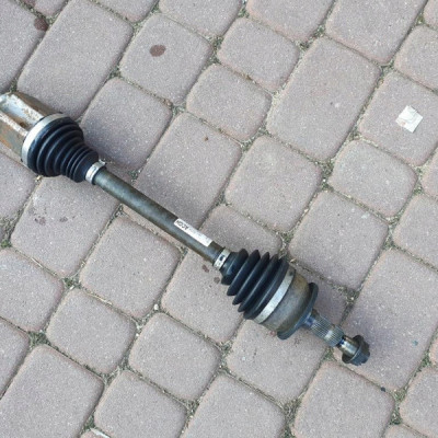 Półoś ACGH 1.2T Opel Astra K V LIFT 39129235