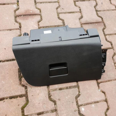 Schowek pasażera obudowa Opel Astra K V 39046759