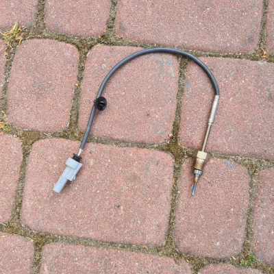 Sonda czujnik temperatury Opel Astra K V 55511842