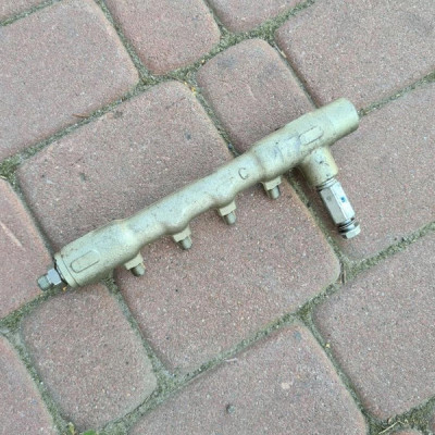 Listwa wtryskowa Opel Corsa D 1.7 Denso Zafira