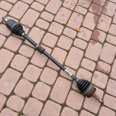 Półoś automat 1.6 Opel Astra J IV 13335132 AAFH