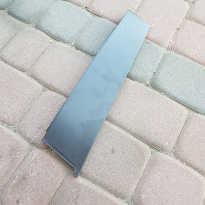 Blacha obudowa osłona słupka drzwi Opel Insignia