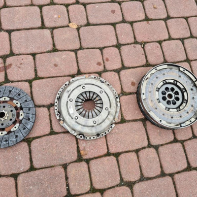 Sprzęgło komplet dwumas Opel Insignia B 1.5T