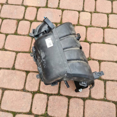 Kolektor ssący 2.0t 250km Opel Insignia 12627062