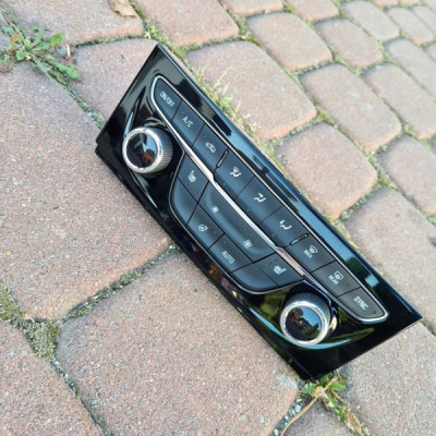 Panel nawiewu Opel Astra K V LIFT 39158163