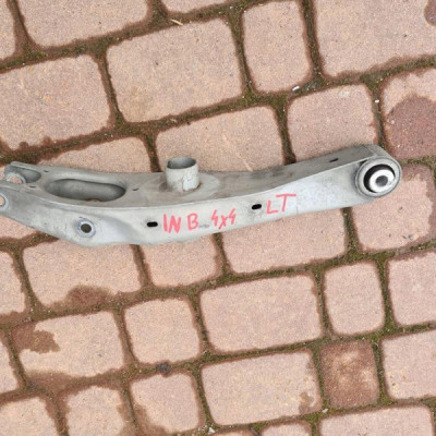 Zawieszenie wahacz 4x4 tył tylny Opel Insignia B