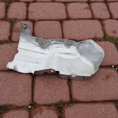 Obudowa osłona termiczna Opel Astra K V