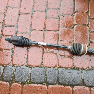 Półoś półośka 4x4 Opel Insignia B 84142833 ABDY