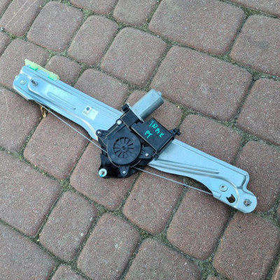 Podnośnik szyby prawy tył Opel Insignia B 39176508