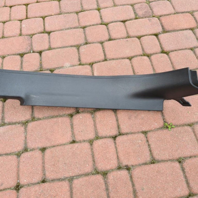 Próg osłona prawa Opel Zafira C 20914011