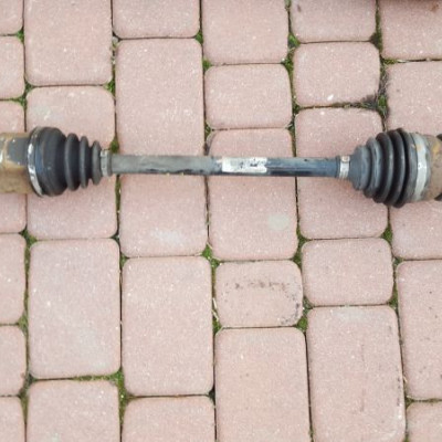 Półoś tył lewa OPEL INSIGNIA 22823296 AAKS