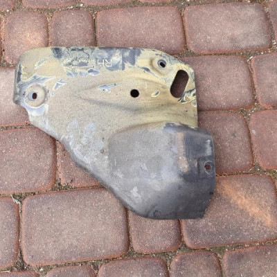 Obudowa osłona belki tył Opel Astra K V 39117179