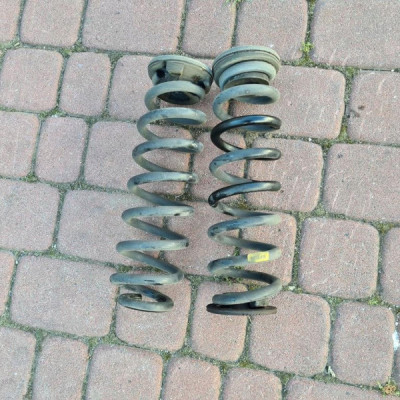 Sprężyny tył tylne ORYG Opel Insignia B AA64