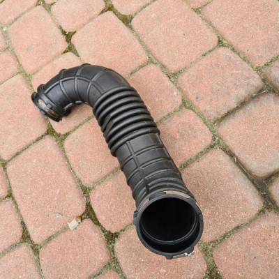 Rura wąż dolot 1.4T Opel Zafira C 13391740