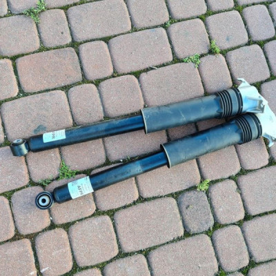 Amortyzator tył kombi Opel Astra K V 39220071