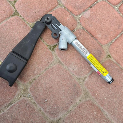 Napinacz pasa fotela lewy Opel Insignia 27794191