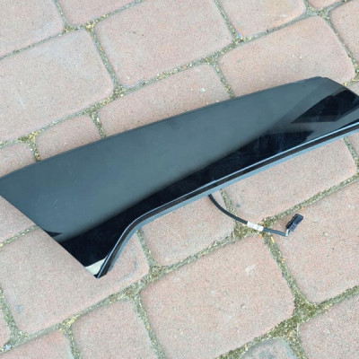 Listwa klapy tylnej P Opel Astra K V 39078191