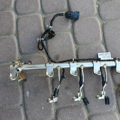 Listwa wtryskowa 1.6T Opel Astra K V 55595829