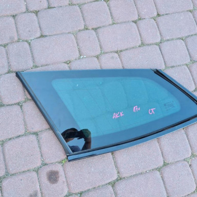 Szyba tył tylna kombi ciemna Opel Insignia B 2017r