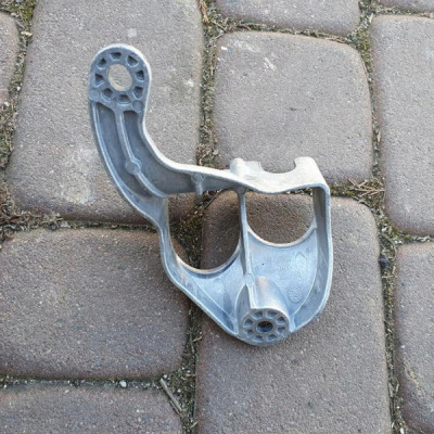 Mocowanie linek biegów Opel Astra K V 55503502